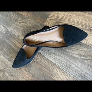 black flats